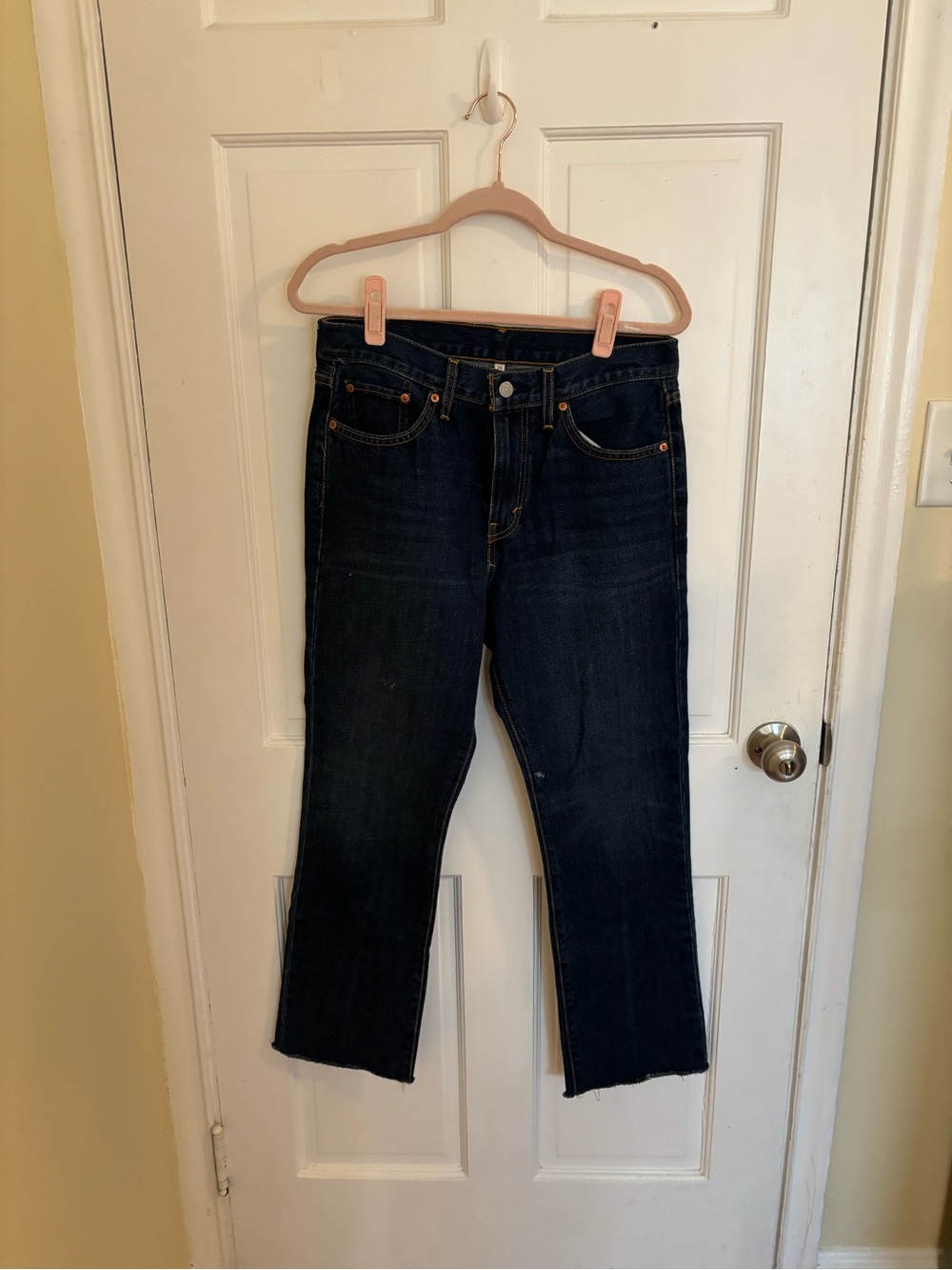 Levi’s Classic High-Rise Women's Jeans in Medium Blue Size 29